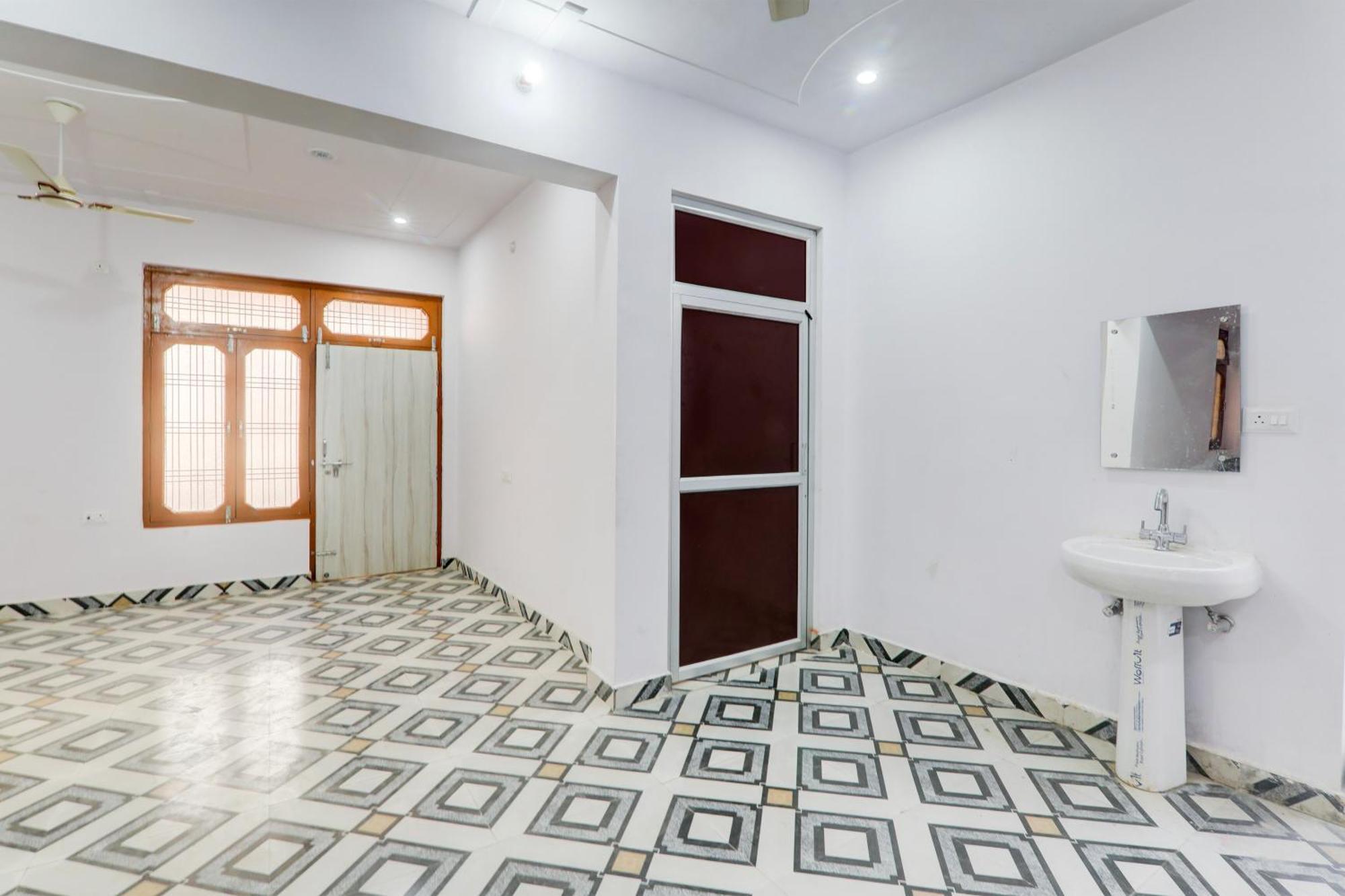 Hotel O White House Hasanganj Ngoại thất bức ảnh